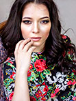 Russian bride Yuliya from Lugansk